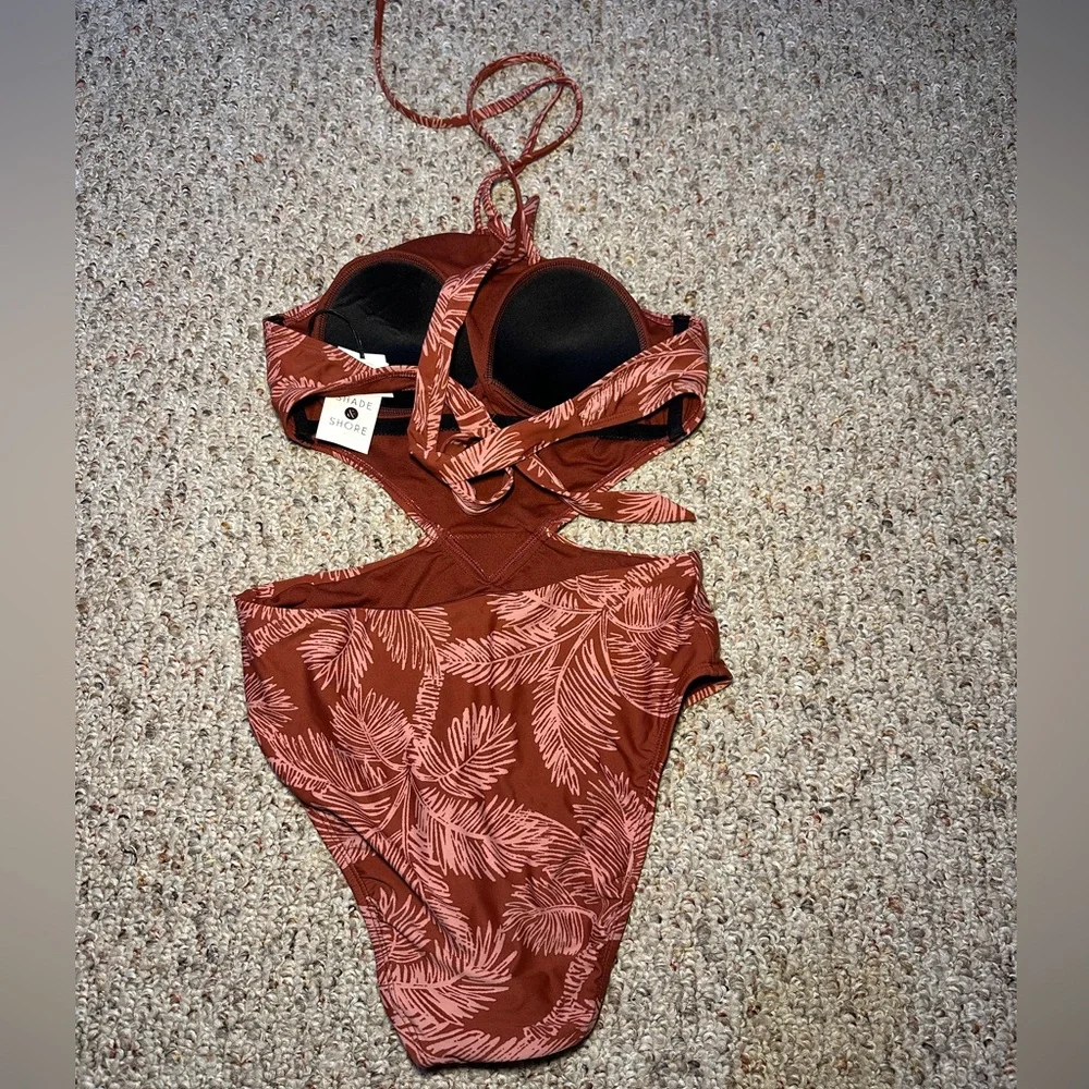NWT Shade and Shore Swimsuit Women's Medium Halter One Piece Rust Palm Print - Picture 3 of 5